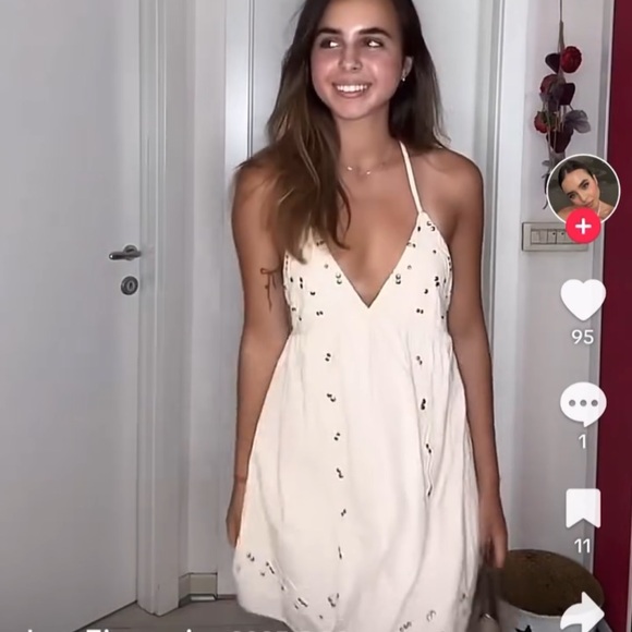 Zara Bloggers Favorite Limited Edition Beautiful MINI STUDDED DRESS - Picture 10 of 12